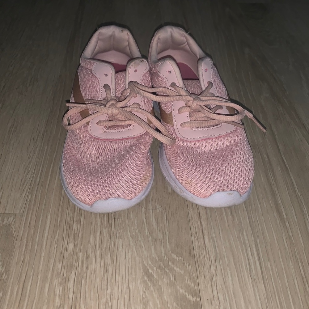 Perfect condition - laces a little dirty from being stored away -